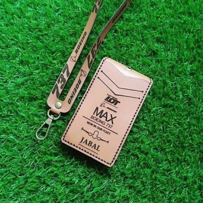 使用91看片下载安装打标及标记的工作证，展现美丽身份